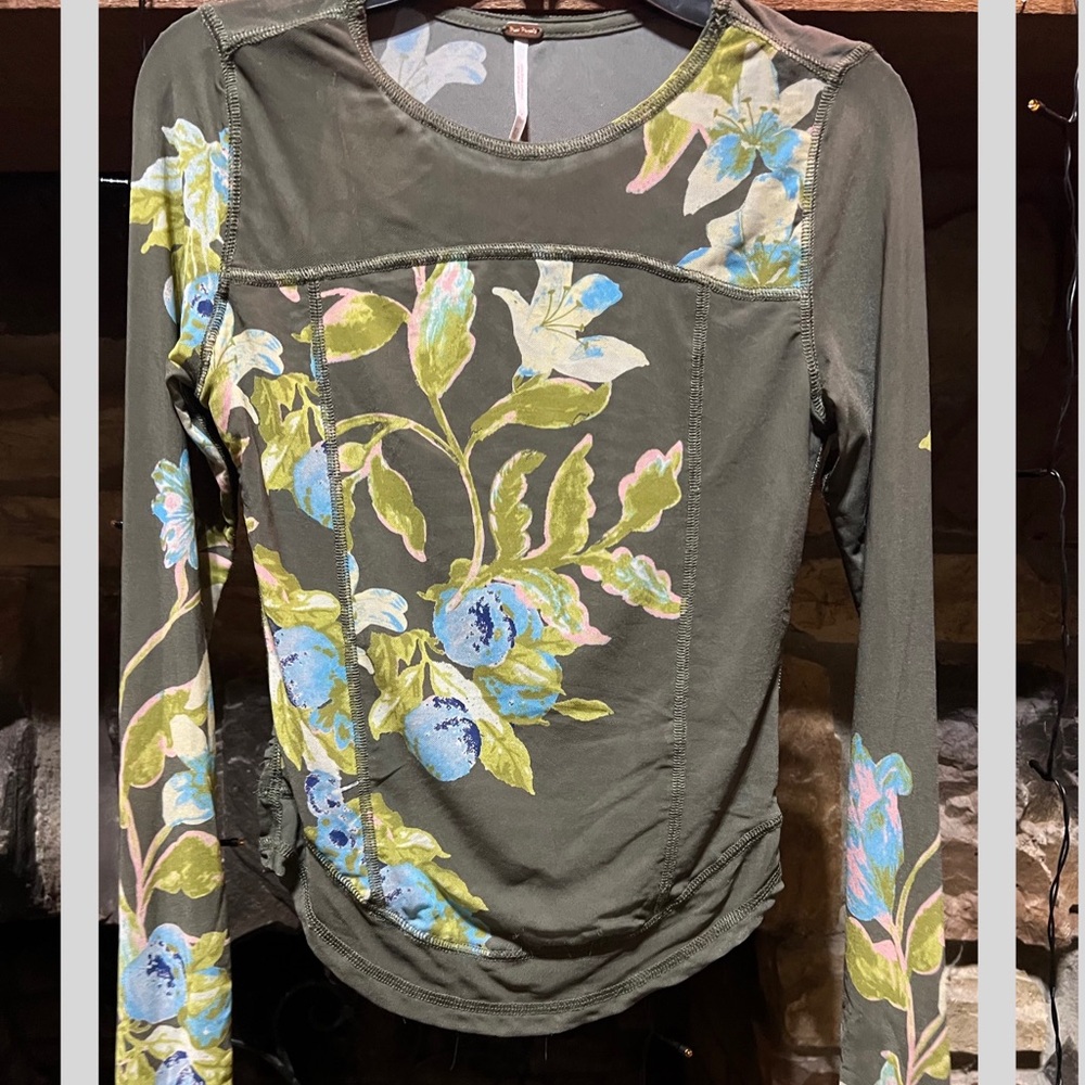 Long sleeve shirt